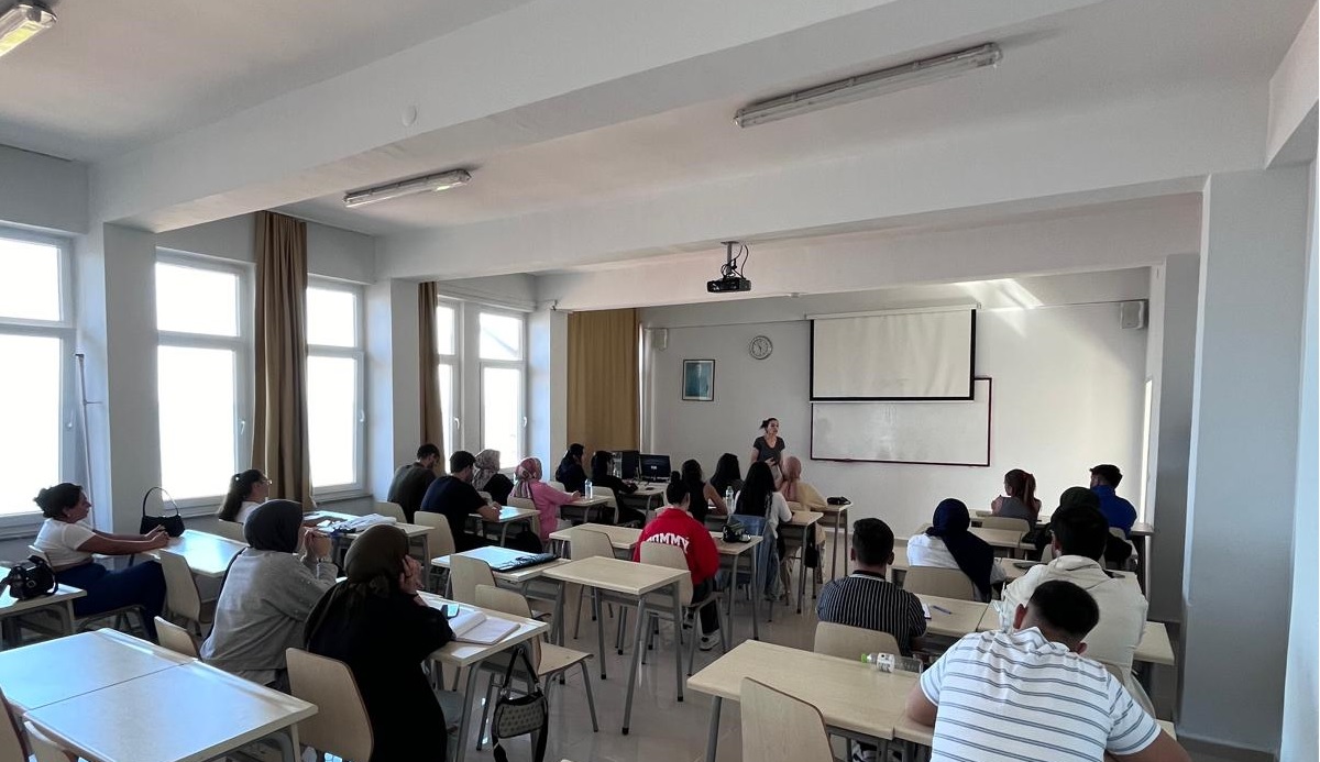 Mahkeme ve Büro Hizmetleri Programı Oryantasyon Eğitimi