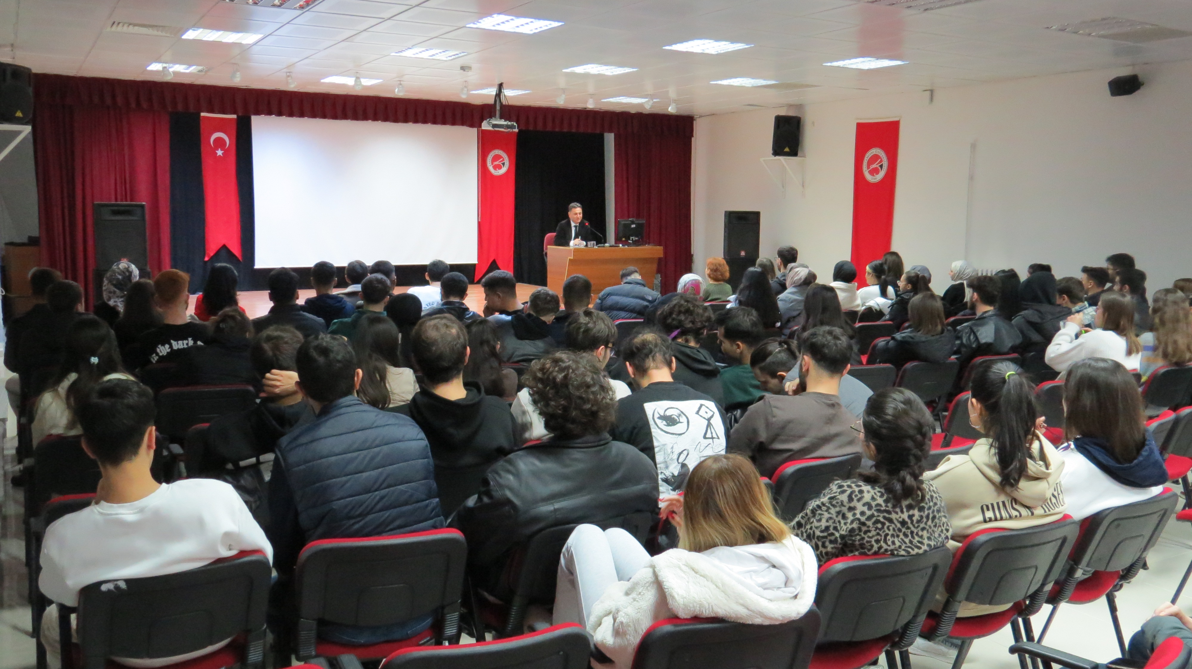 Yüksekokulumuzda "Zabıt Katipliği Üzerine" Konulu Seminer Düzenlendi